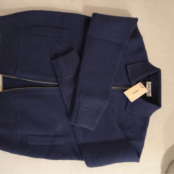 ❌SOLD❌Miu miu cardigan zipper navy - Picture 5 of 10